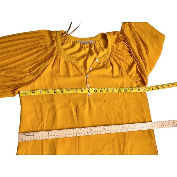 Bundle of 4 office tops -Women’s Size Small Work Office Casual‎ Tops - Picture 13 of 14